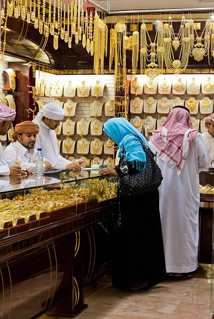 IMG_4200.jpg - Gold Souk